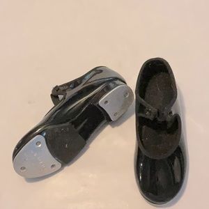 Tap shoes